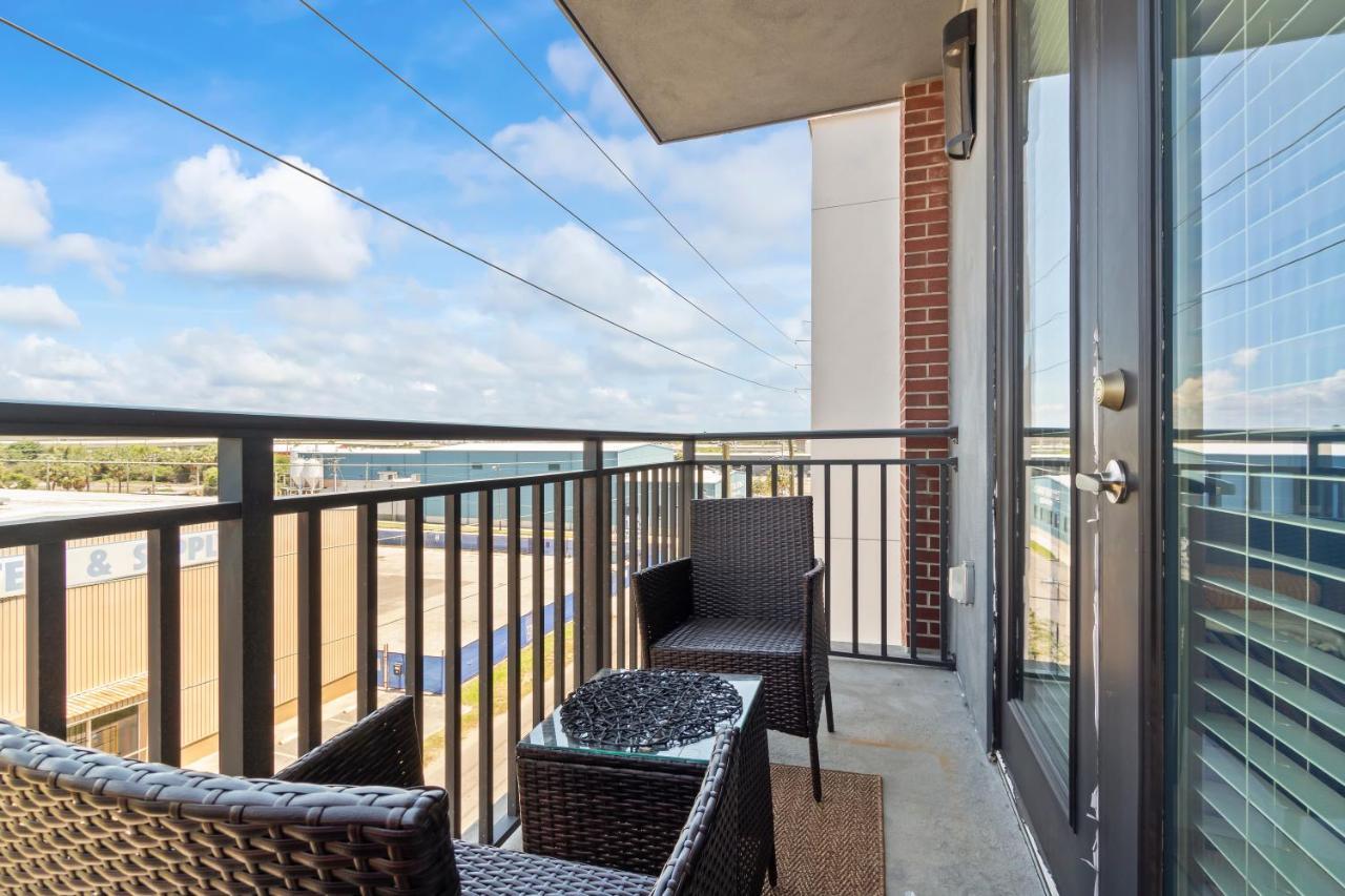 Luxury In Ybor W/pool Access * Tampa