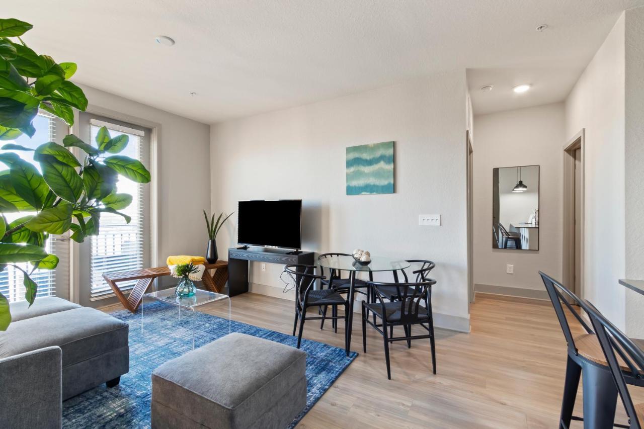 Luxury In Ybor W/pool Access Apartment *