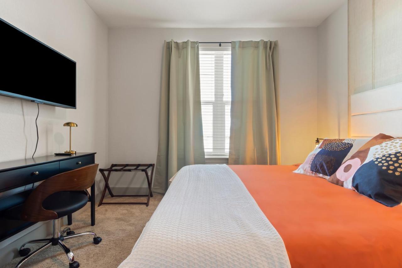 Luxury In Ybor W/pool Access Tampa